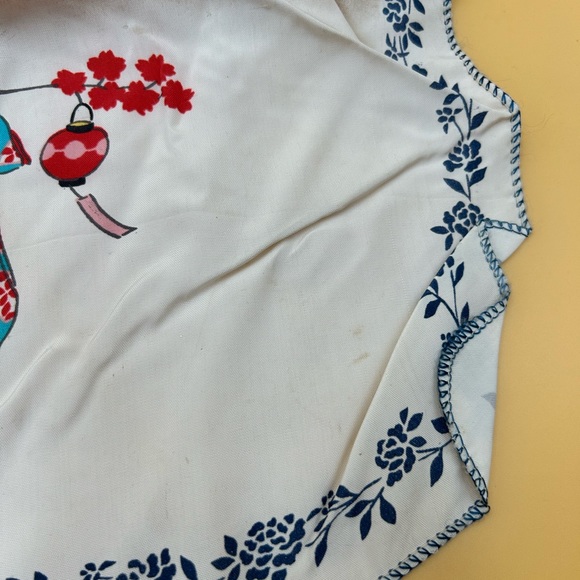 Vintage silk geisha Japanese handkerchiefs, Asian, oriental - Picture 6 of 8